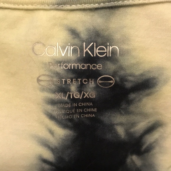 Calvin Klein cropped tie dye - Picture 5 of 7